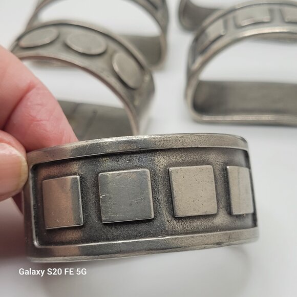 Vintage Aitkens Pewter Napkin Rings Geometric Tableware Set of Four 4 - Picture 2 of 11